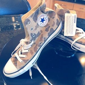 NWT Converse All Star Safari Hi Tops Camo Sneakers